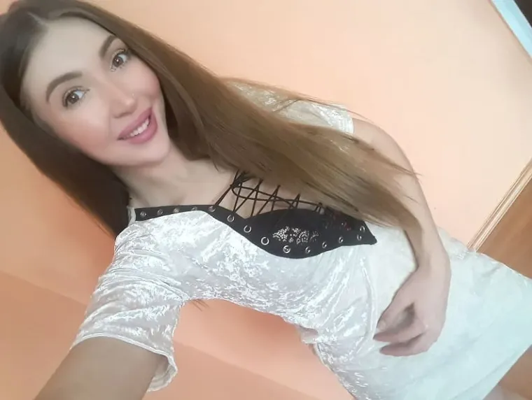 Naime, puno je tamo usamljenih ljudi, koje naprosto nitko nema saslušati jednom kada dovrše svoje poslovne zadatke, te je potražnja za društvom za piće s vremenom naprosto počela rasti.