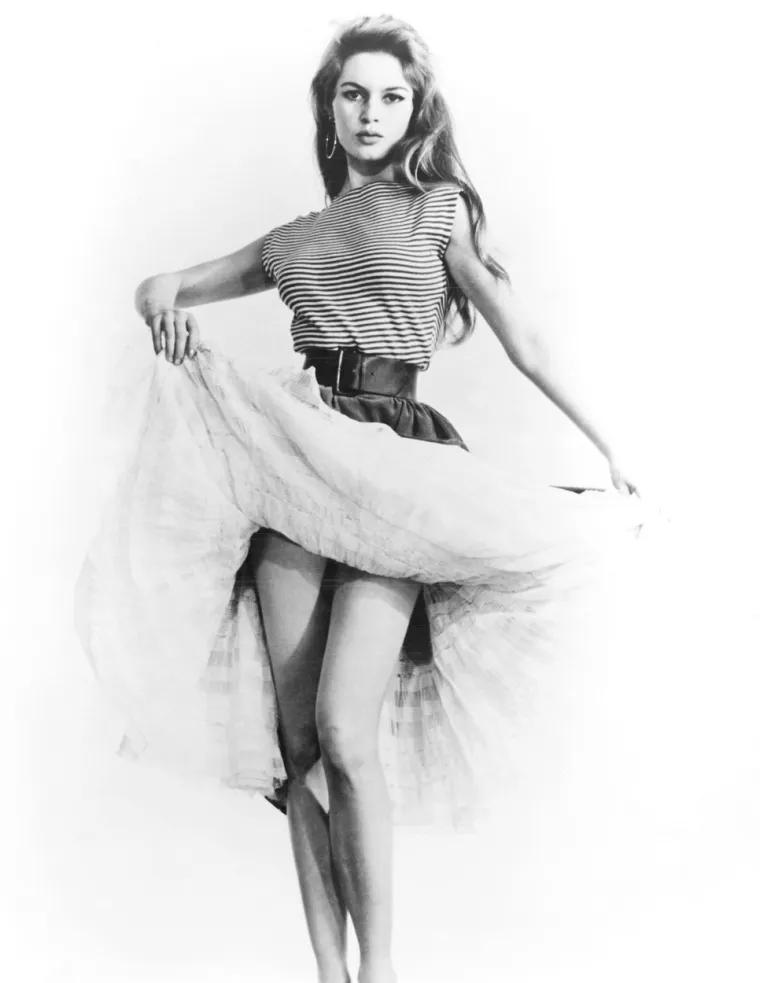 Iskopali smo vruće fotke: Brigitte Bardot imala je više od 100 ljubavnika, a među njima je bilo i žena. Svijet još pamti ljubavni trokut s Jane Birkin