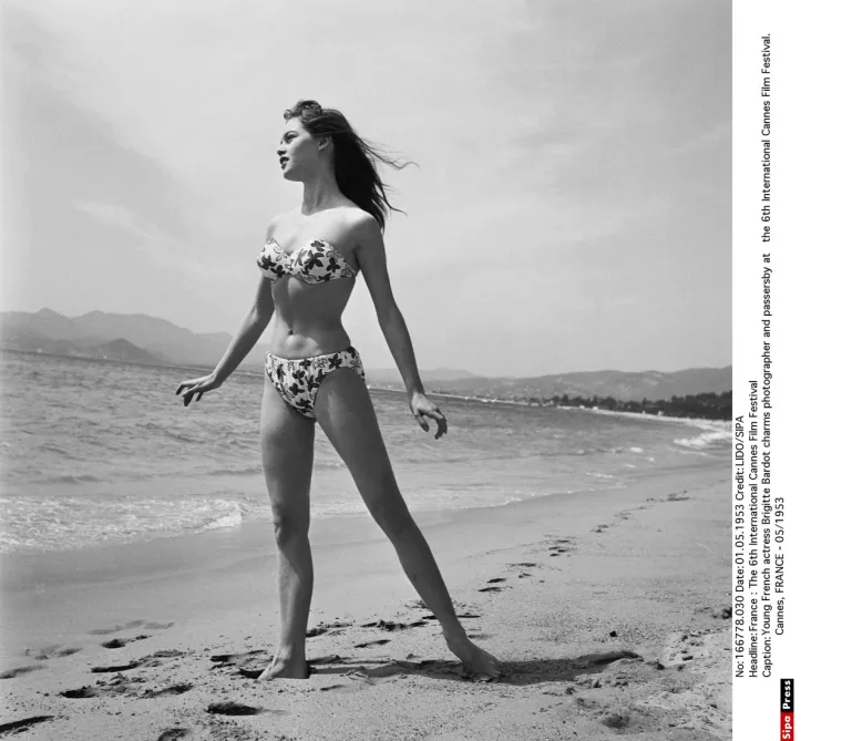 Iskopali smo vruće fotke: Brigitte Bardot imala je više od 100 ljubavnika, a među njima je bilo i žena. Svijet još pamti ljubavni trokut s Jane Birkin