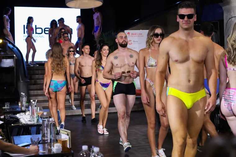 Žestoka konkurencija: Razgolićeni cure i dečki pokazali utrenirana tijela, a oni manje sramežljivi - napravili pravi show