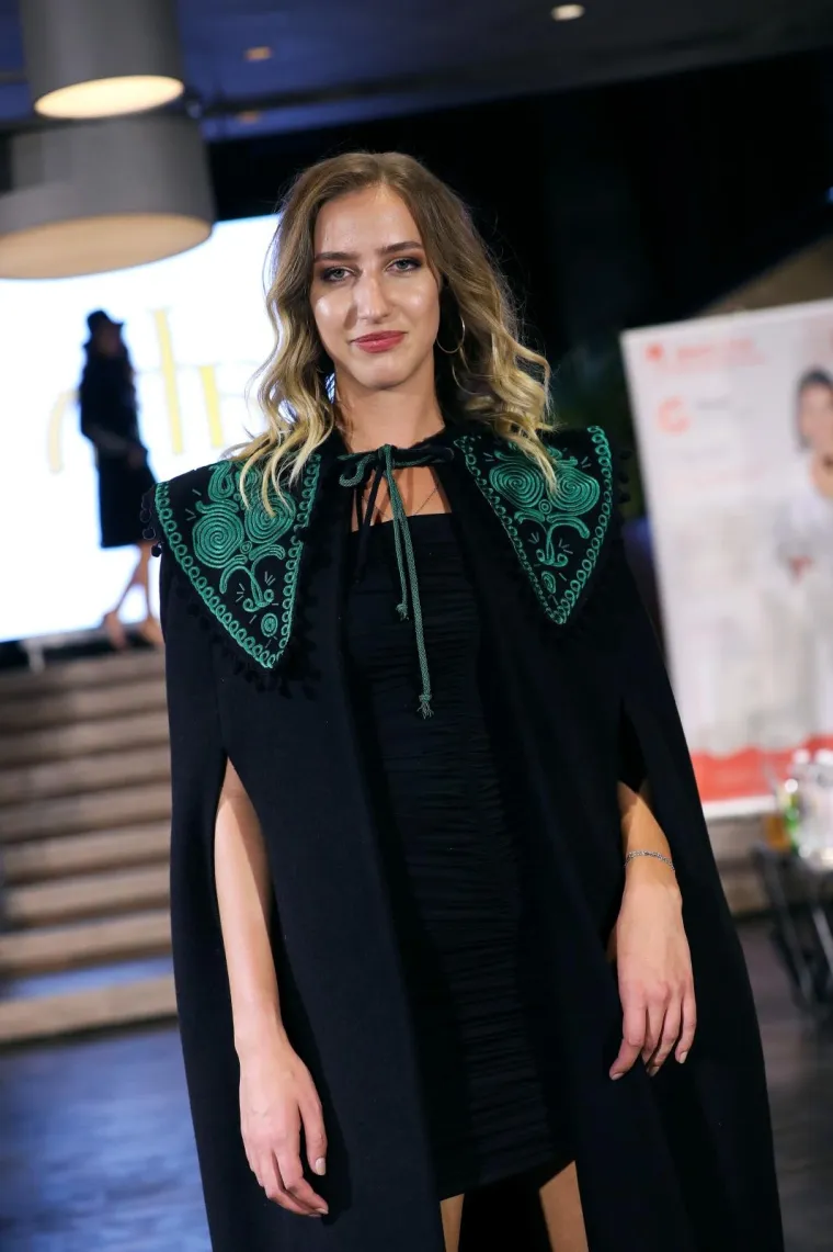 Žestoka konkurencija: Razgolićeni cure i dečki pokazali utrenirana tijela, a oni manje sramežljivi - napravili pravi show