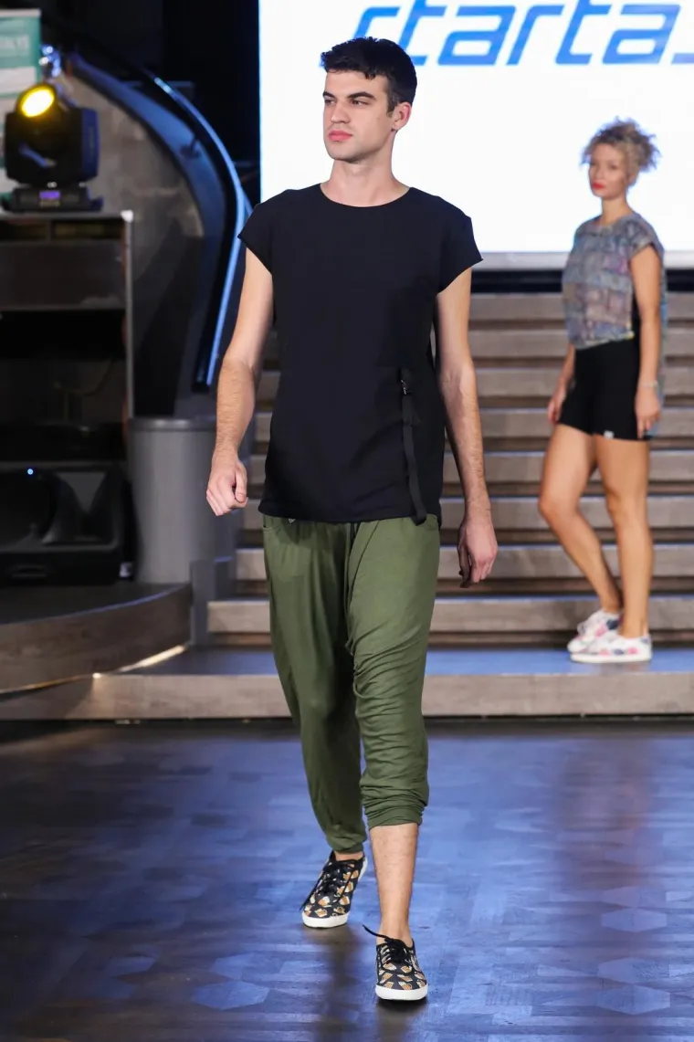 Žestoka konkurencija: Razgolićeni cure i dečki pokazali utrenirana tijela, a oni manje sramežljivi - napravili pravi show