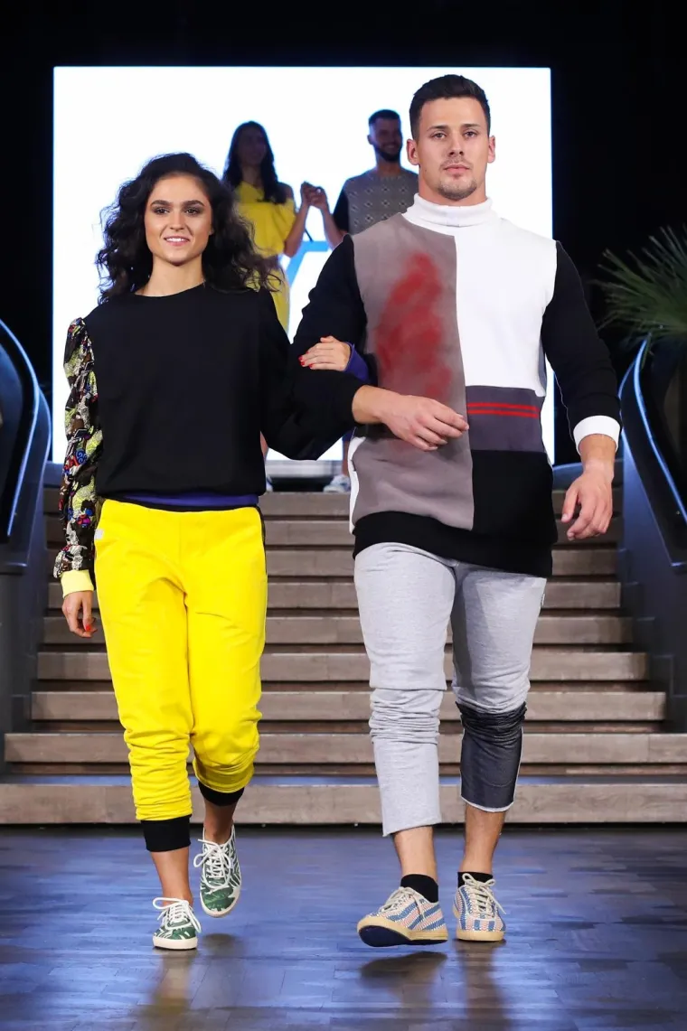 Žestoka konkurencija: Razgolićeni cure i dečki pokazali utrenirana tijela, a oni manje sramežljivi - napravili pravi show