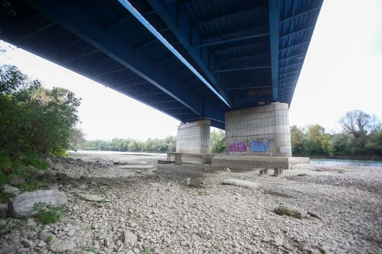 Pogledajte u kakvom stanju je most zbog kojeg je nastao kaos u zagrebačkom prometu