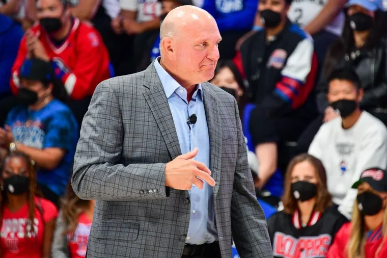 10. Steve Ballmar - 92,3 milijarde dolara: Američki biznismen i ulagač koji je bio glavni izvršni direktor Microsofta od 2000. do 2014. Sadašnji je vlasnik Los Angeles Clippersa.