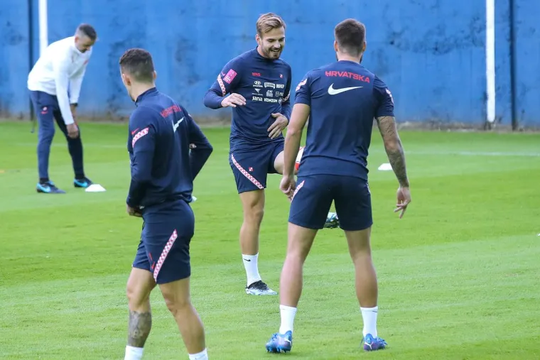 Vatreni odradili trening: Stigao je kapetan, ali jedna zvijezda nije vježbala s ostatkom momčadi