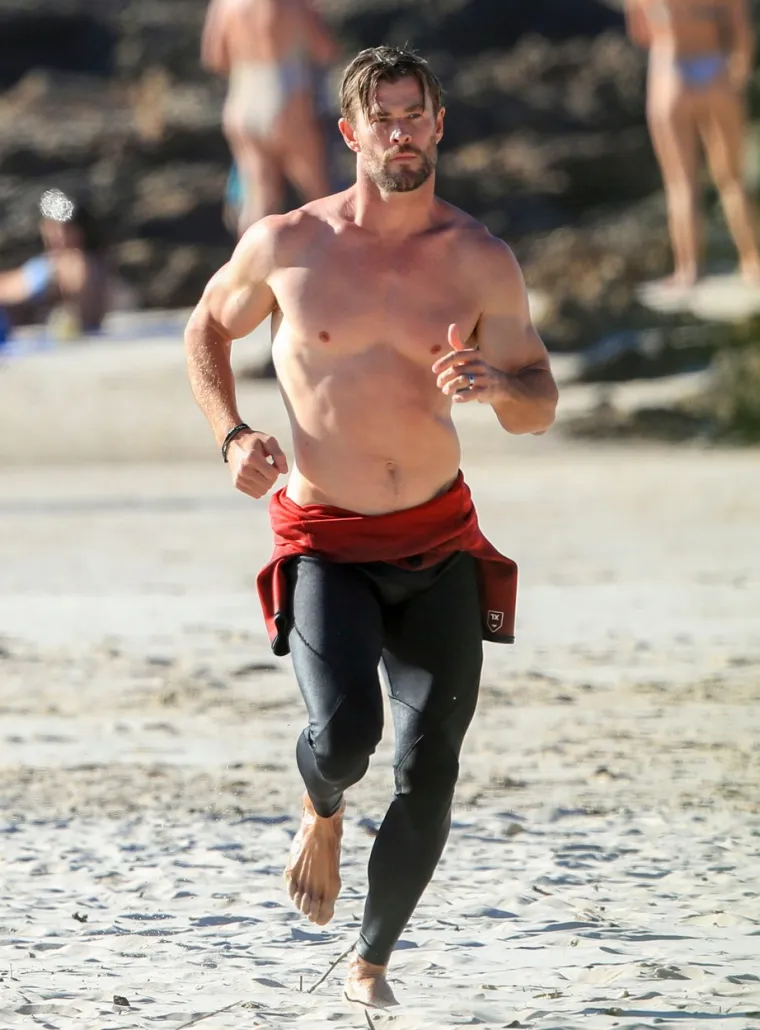 Chris Hemsworth nas je baš razveselio: Čovjek je isklesan do savršenstva, a to se najbolje vidi u akciji