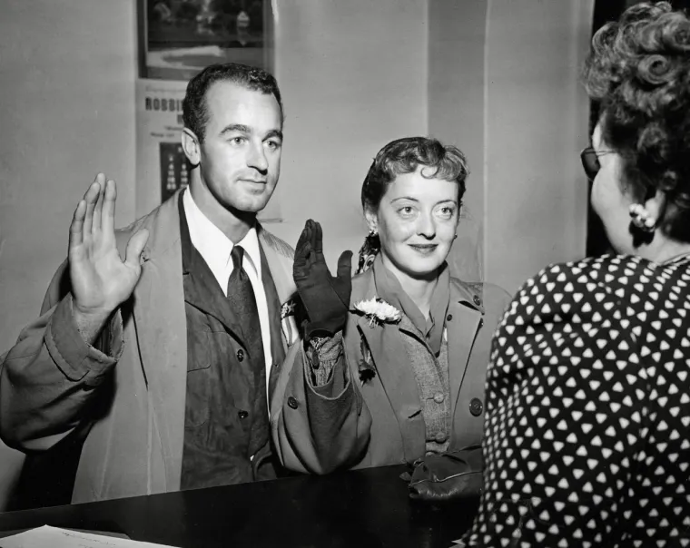 Bette Davis: Glumica koju nije stvorio seksipil, nego njezine oči
