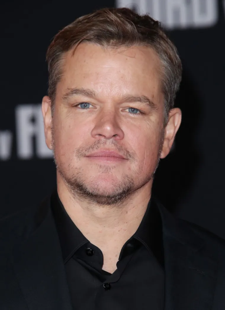 Matt Damon slavi 51.: Slavnu curu ostavio preko TV-a, Winona Ryder ga je napucala, a oženio je konobaricu koja ga je iznenadila