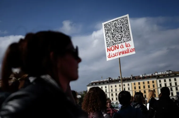 Podatci Saveznog ureda za zdravstvo pokazuju da je tek 59,8 posto odraslih potpuno cijepljeno, što je znatno manje nego u ostalim europskim zemljama. (Hina/AFP) 