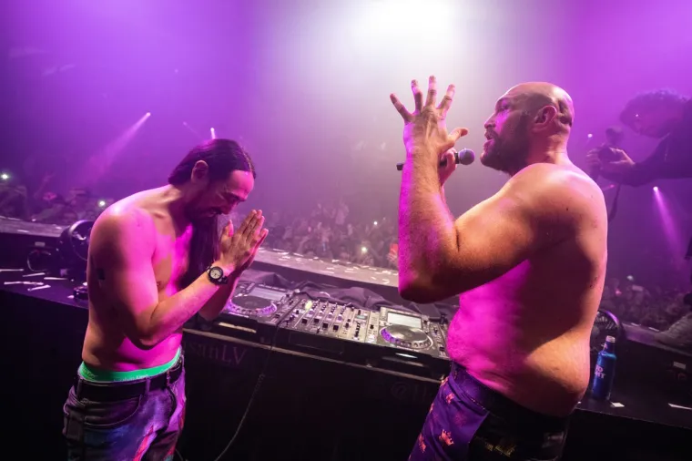 Nokautirao Wildera i onda održao vjerojatno najluđi tulum ikad. Pogledajte s kim je Fury partijao do jutra i gdje je završio