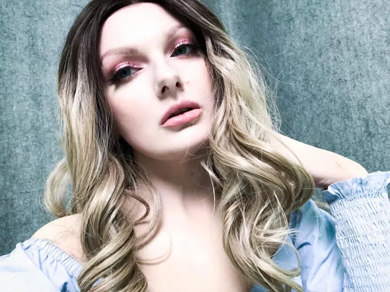 Snimku njezina preobražaja lako možete pronaći na YouTubeu.