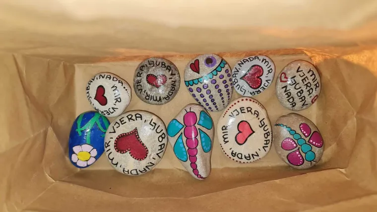 Tko kaže da sreću donosi samo djetelina?! Poku&scaron;ajte pronaći Kamen sreće i steknite nove prijatelje