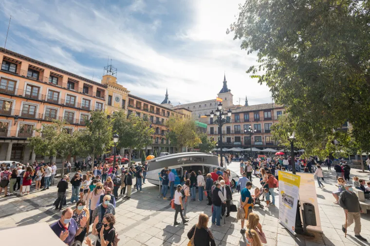 Nizozemski studenti zavr&scaron;ili su putovanje od 3000 km u kombiju na solarni pogon koji su sami napravili