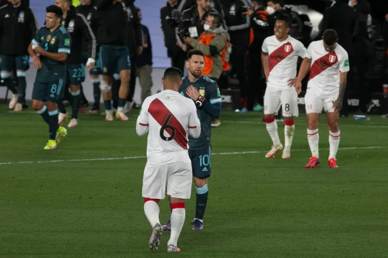 Messi sipao žuč nakon pobjede: 'Radio nam je sve što radi dok sudi naše utakmice, možda to radi namjerno...'