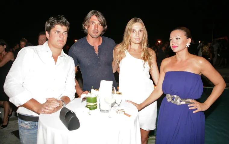 Tatjana Dragović 'gori' i u četrdesetima: Na sceni je već desetljećima, pogledajte kako se (nije) mijenjala