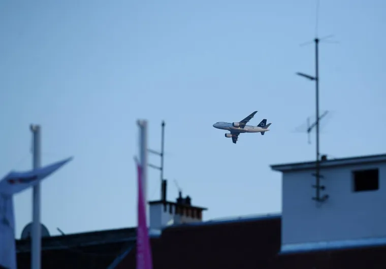 Zabrinuti građani gledali u nebo: Airbus vrlo nisko proletio iznad Zagreba