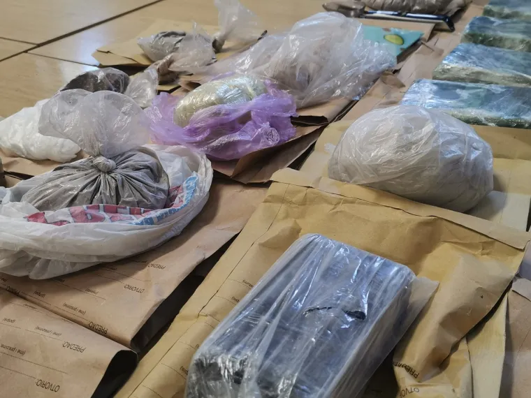 Skoro 20 kg heroina i skoro 2 kg amfetamina, milijun kuna sve to zaplijenili su grupi dilera koju su totalno razbili