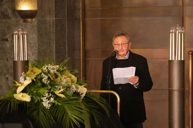 Od Ive Štivičića oprostili se Rade Šerbedžija, Ksenija Marinković, Vesna Pusić, Škare Ožbolt i brojni drugi