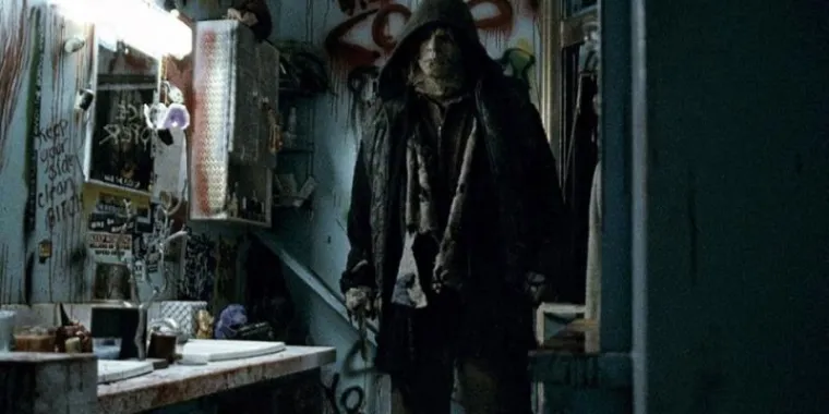 8. Noć vještica II (2009.): Namjera je bila da u njemu bude više nasilja nego u originalu. Redatelj Rob Zombie nastavio je sa svojim psihoanalitičkim pristupom Michaelu Myersu i Laurie Strode, a krajnji rezultat nije oduševio.