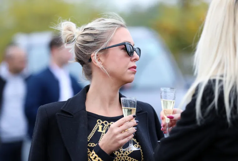 Hrvatske zvijezde okupile se na reviji Elfsa, neki u skroz ludim kombinacijama: Borna Kotromanić i Ciganović privukli najvi&scaron;e pažnje