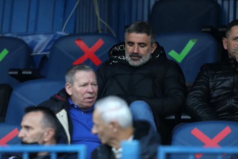 Kamere uhvatile Zorana Mamića; Bio je na nogometnoj utakmici, pogledajte kako uživa  na tribini