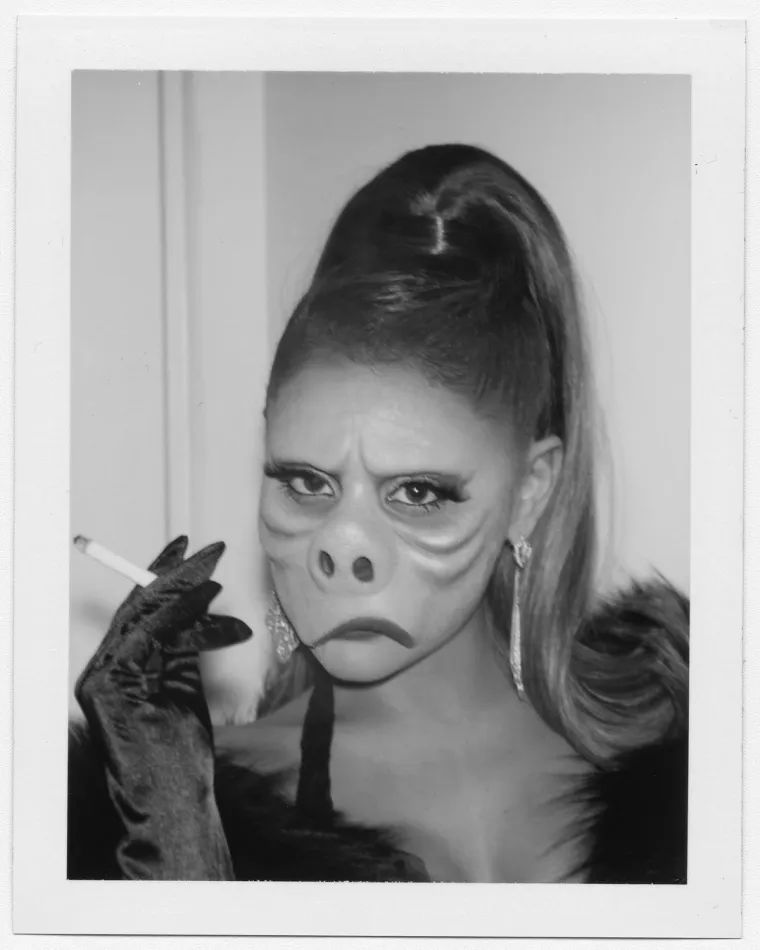 Ariana Grande kao lik iz "Zone sumraka"