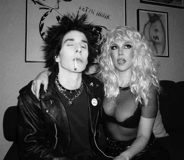 Travis Barker i Kourtney Kardashian kao Sid Vicious i Nancy Spungen
