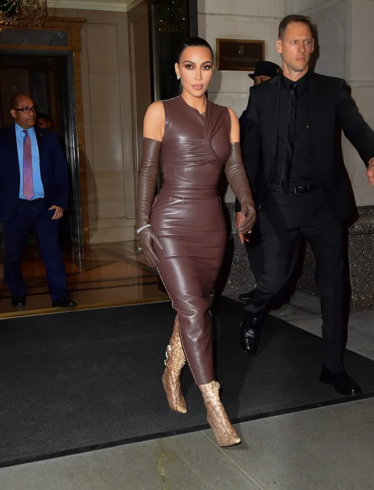 Kim Kardashian iznenadila figurom u pripijenoj haljini: Gdje su nestale one njezine (pre)bujne obline?