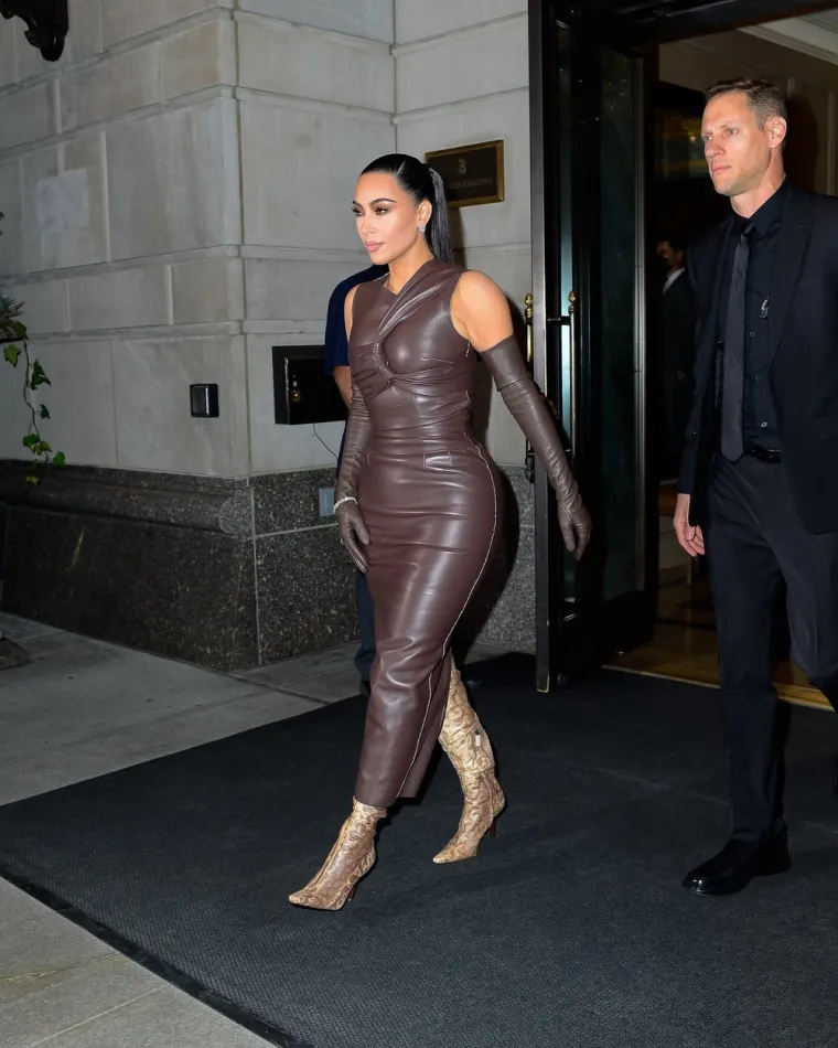 Kim Kardashian iznenadila figurom u pripijenoj haljini: Gdje su nestale one njezine (pre)bujne obline?