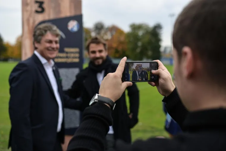 Niko Kranjčar dirnuo govorom na otkrivanju spomen ploče u čast svog oca 'Cice' Kranjčara