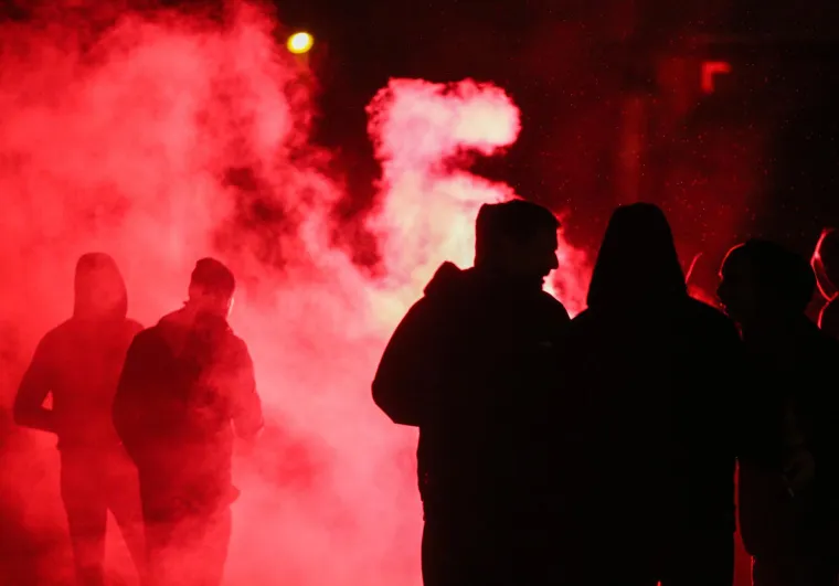 Ludnica na ulicama Zagreba, Boysi bakljadom i karuselom proslavili 35. rođendan