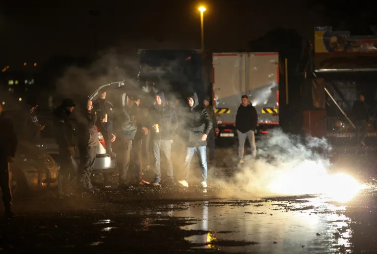Ludnica na ulicama Zagreba, Boysi bakljadom i karuselom proslavili 35. rođendan