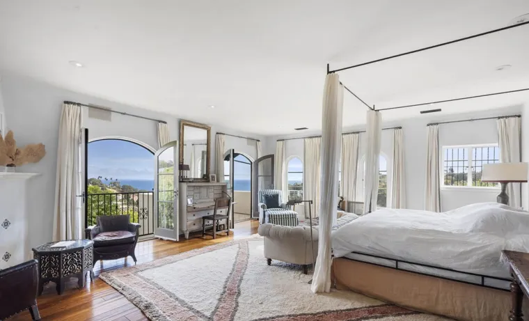 Dom iz snova: Pogledajte vilu 'djevojke od milijun dolara', prilagodila je predivno imanje svojim životinjama