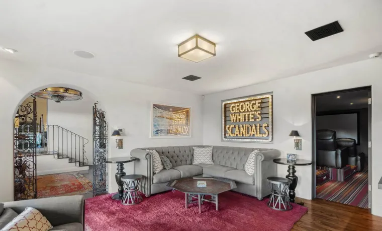 Dom iz snova: Pogledajte vilu 'djevojke od milijun dolara', prilagodila je predivno imanje svojim životinjama