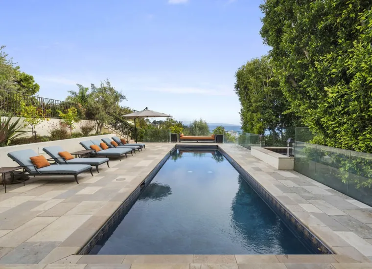 Dom iz snova: Pogledajte vilu 'djevojke od milijun dolara', prilagodila je predivno imanje svojim životinjama