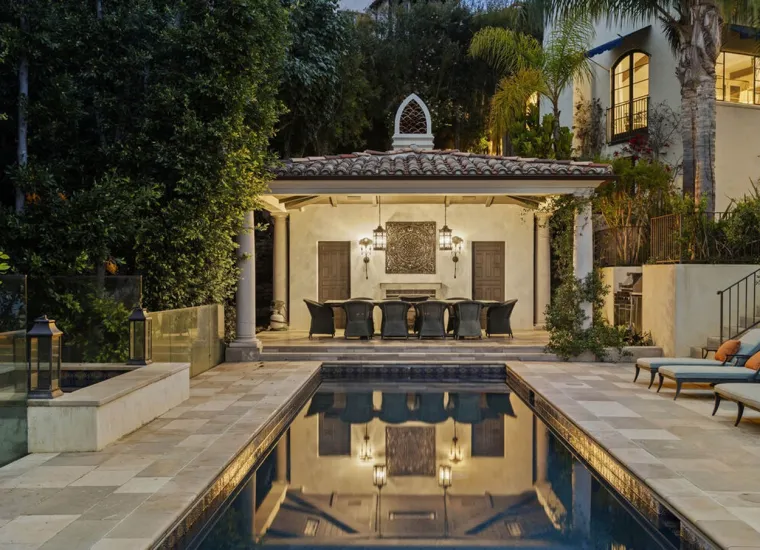 Dom iz snova: Pogledajte vilu 'djevojke od milijun dolara', prilagodila je predivno imanje svojim životinjama