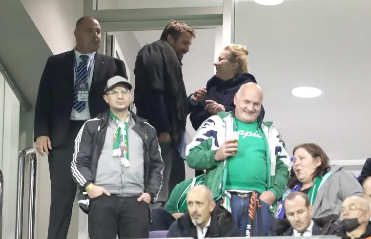 Jedno lice privuklo je veliku pozornost u loži Dinamovog stadiona