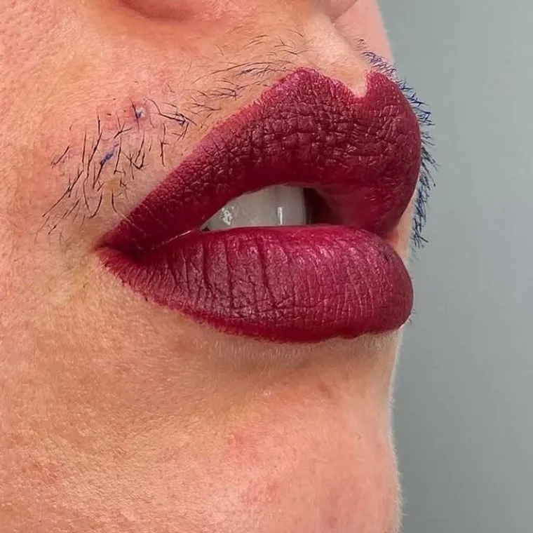 &ldquo;Ovo ja normaliziram dlake na licu svima onima koji su odrasli vjerujući da je to ne&scaron;to čega se treba sramiti.&rdquo;