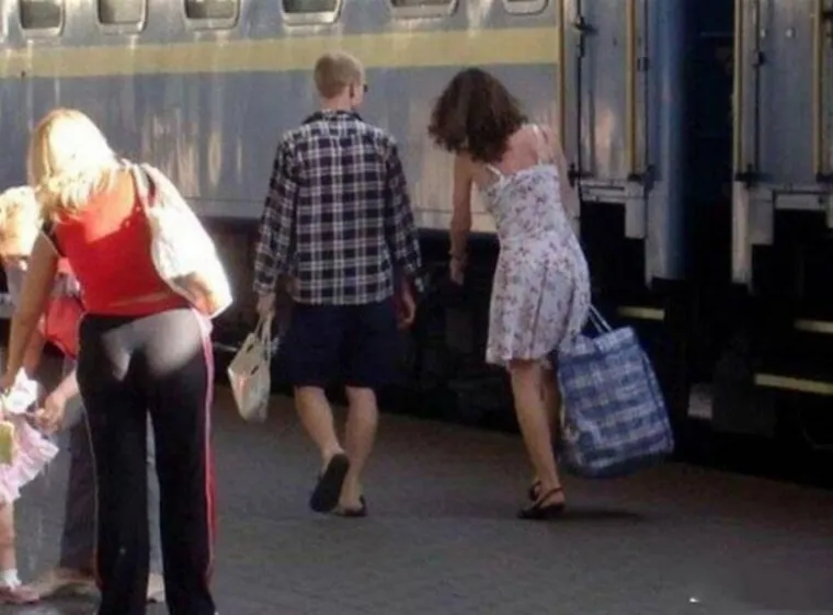 Upoznajte polaznike visoke škole 'Ženo, je li ti teška ta vrećica? Pa, premjesti je malo i u drugu ruku'