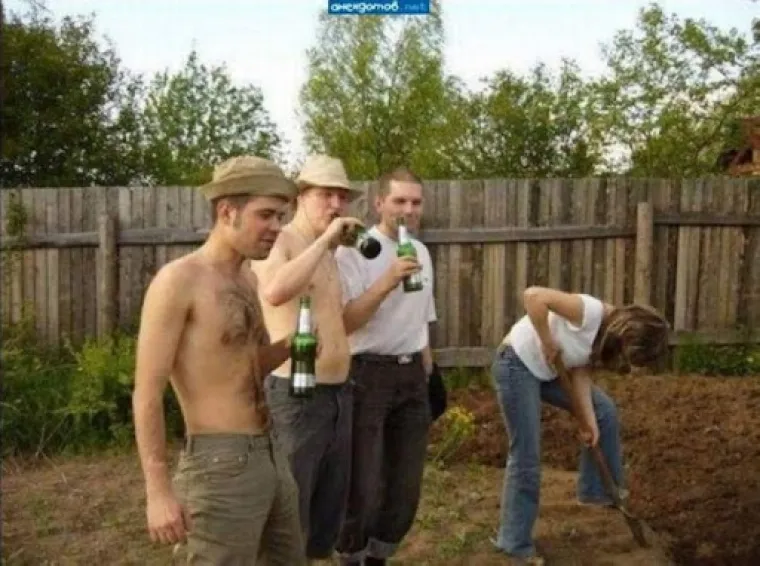 Upoznajte polaznike visoke &scaron;kole 'Ženo, je li ti te&scaron;ka ta vrećica? Pa, premjesti je malo i u drugu ruku'