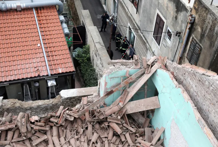 U samom centru grada sru&scaron;io se dio kuće: O&scaron;tećen je jedan ugostiteljski objekt