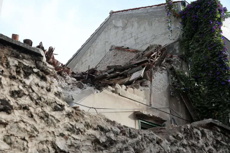 U samom centru grada sru&scaron;io se dio kuće: O&scaron;tećen je jedan ugostiteljski objekt