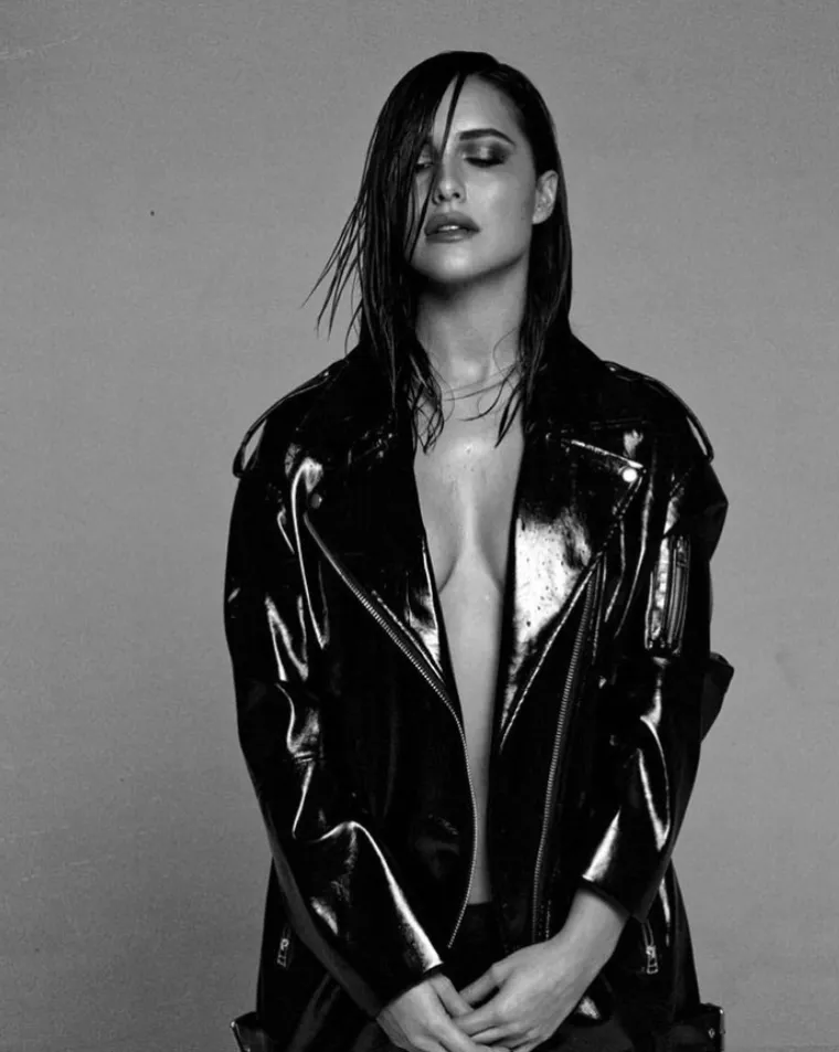 Lana Jurčević je napunila 37 godina, proslavite uz njene najseksi fotke