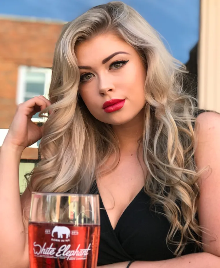 Jedna od najzanosnijih građevinarki svijeta progovorila o 'privilegiju lijepih': 'Kao da sam tu da im služim...'