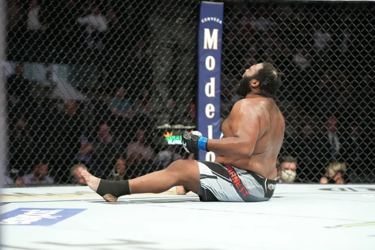 Nova UFC senzacija od 130 kg odu&scaron;evila čitav borilački svijet