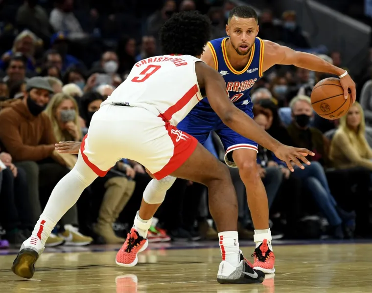 Nitko nije mogao vjerovati čemu svjedoči: Steph je ponovno pomaknuo granice