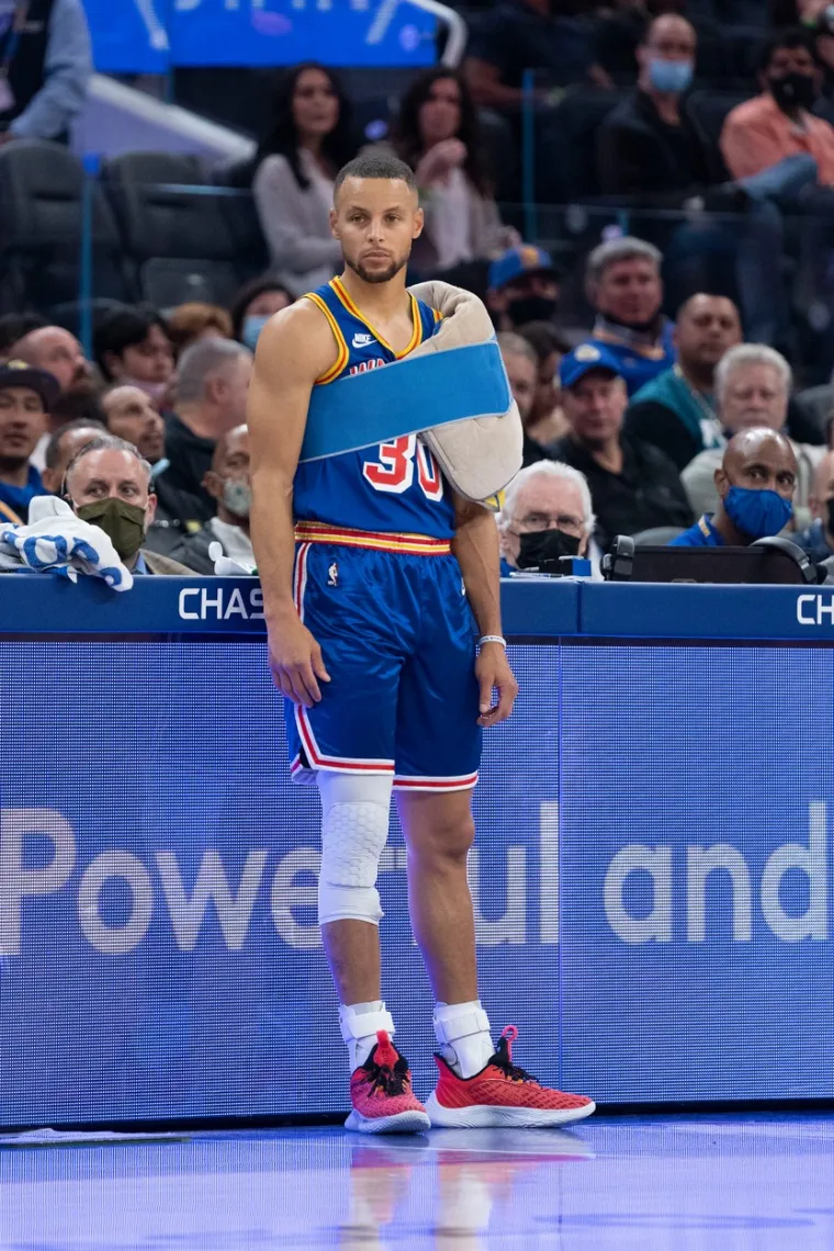 Nitko nije mogao vjerovati čemu svjedoči: Steph je ponovno pomaknuo granice