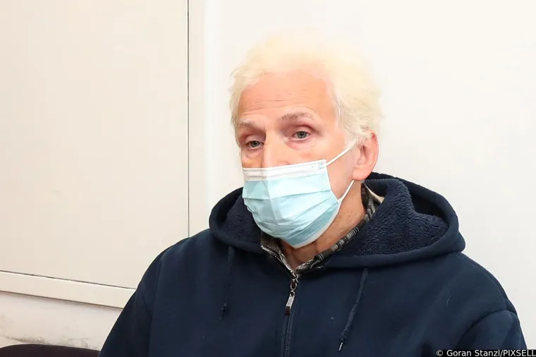 Na Općinskom sudu u Zagrebu danas je nastavljeno suđenje Iliji Mamiću (57), umirovljenom vozaču koji je godinama uhodio i uznemiravao pjevačicu Ninu Badrić. 