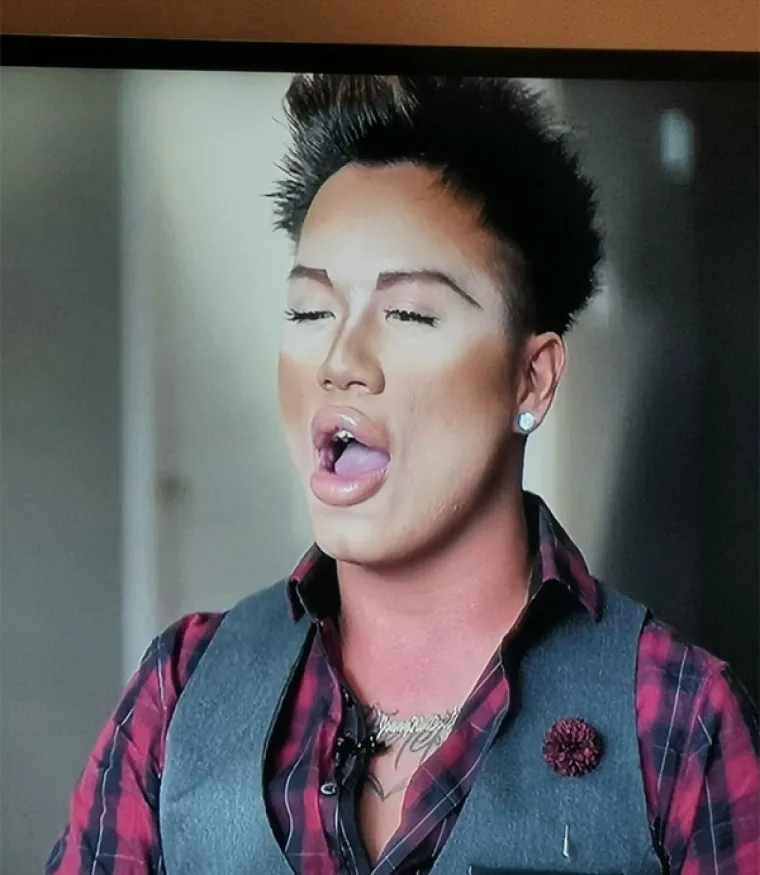 Šminka nije za svakoga: Ne morate biti stručnjak za uljepšavanje da biste zaključili da ovdje nešto ozbiljno ne štima